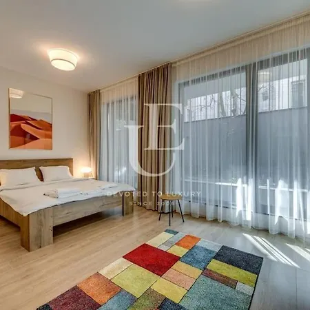 Amsterdam: A Lovely Flat! Sofia